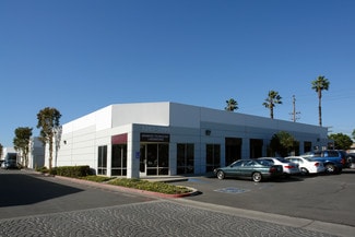 Plus de détails pour 3259-3299 Walnut Ave/1400-1520 E 33rd St – Industriel à vendre, Signal Hill, CA