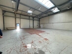 25 Rue Du 35Eme Regiment D'Aviation, Bron for sale Interior Photo- Image 1 of 5