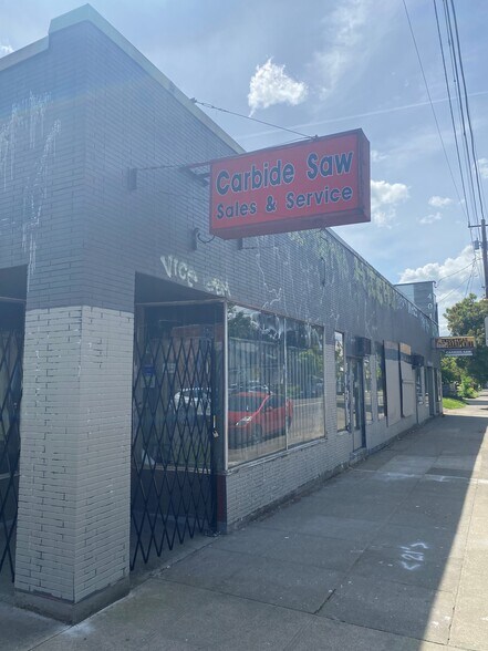 4040 SE Division St, Portland, OR à vendre - Photo du bâtiment - Image 2 de 7