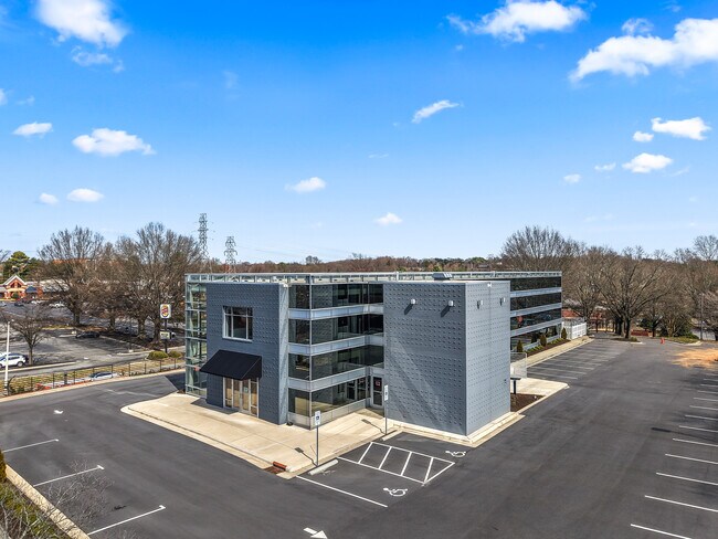 More details for 700 Highland Oaks Dr, Winston-Salem, NC - Office for Lease