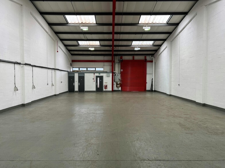 Rufford Court, Hardwick Grange, Warrington for lease - Building Photo - Image 3 of 30