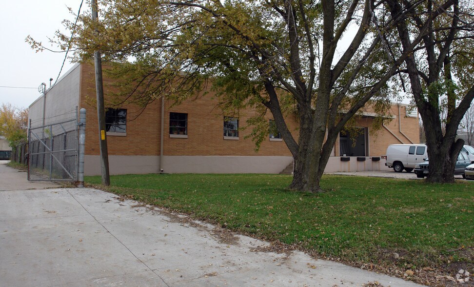 1401 Ohio St, Des Moines, IA à vendre - Photo du bâtiment - Image 2 de 12