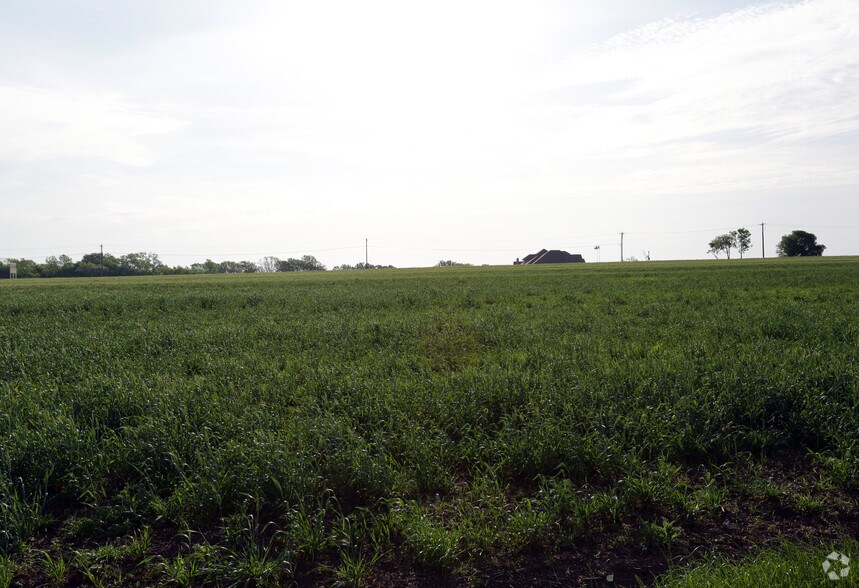 US Highway 75, Van Alstyne, TX à vendre - Photo du bâtiment - Image 2 de 2