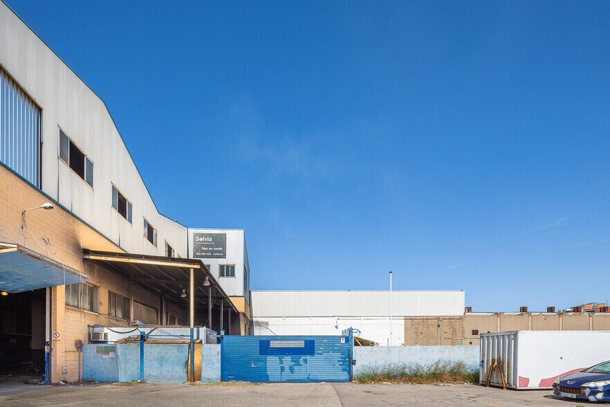 Industrial in Ripollet, Barcelona for sale - Building Photo - Image 2 of 4