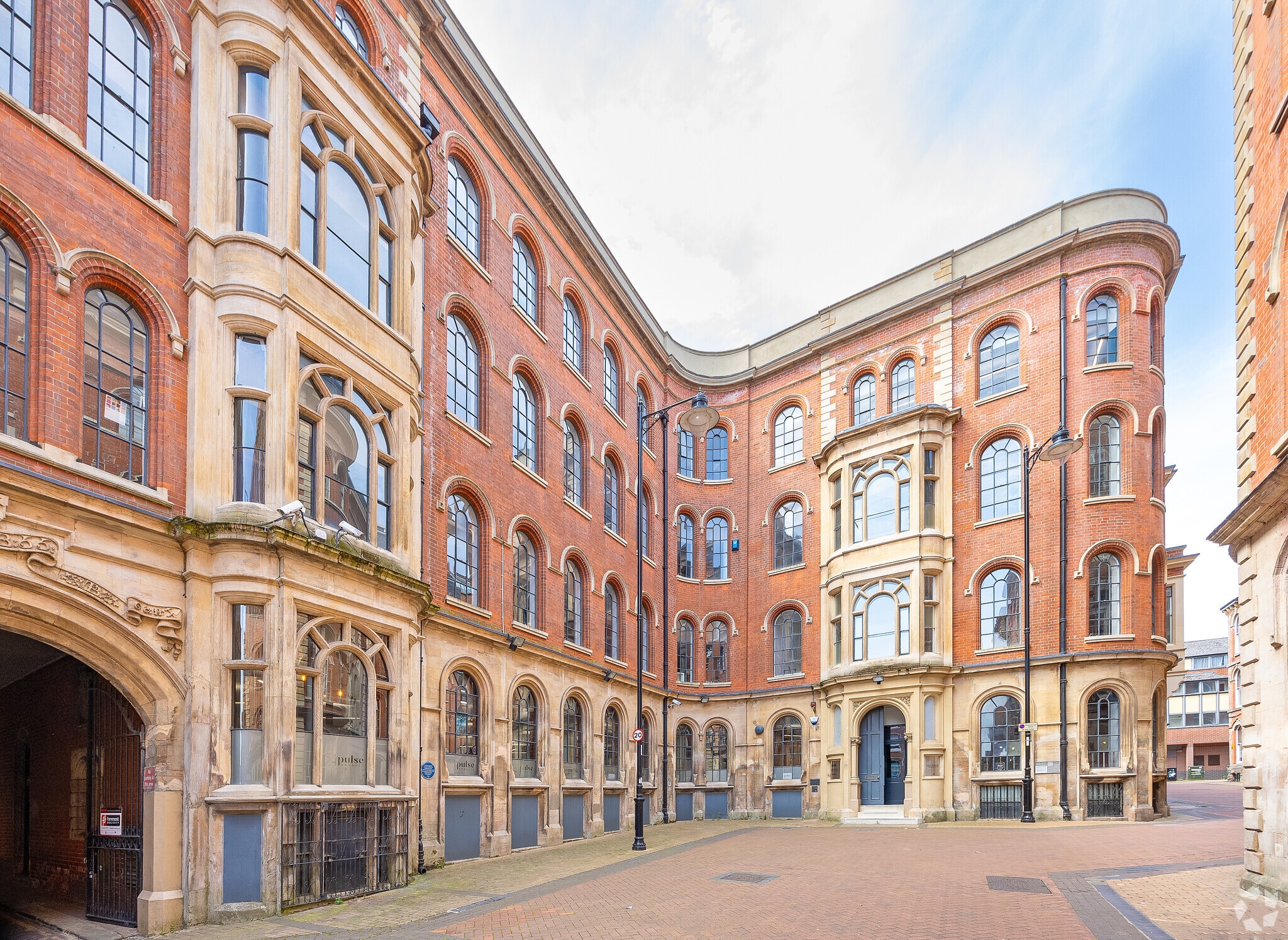 Office in Nottingham for lease Primary Photo- Image 1 of 4