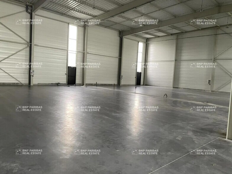 Local d'activités dans Le Bignon à vendre - Photo du bâtiment - Image 3 de 8