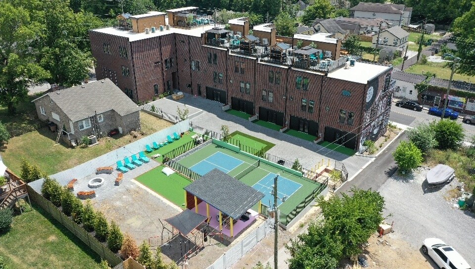 1300 Pennock Ave, Nashville, TN à vendre - Photo du bâtiment - Image 2 de 6