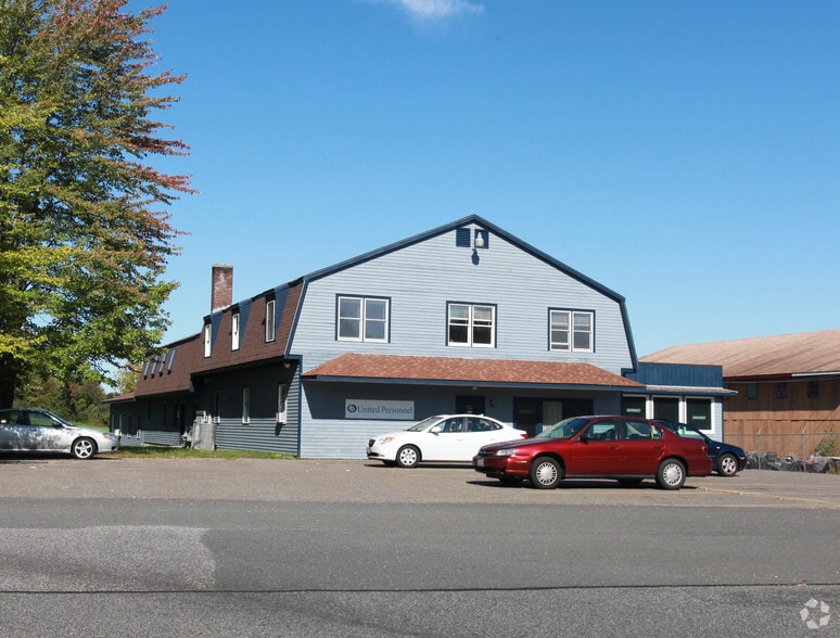 193 Northampton St, Easthampton, MA for sale - Building Photo - Image 2 of 2
