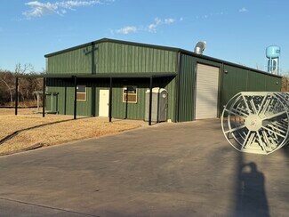 Plus de détails pour 11534 Maui Ln, Edmond, OK - Industriel à vendre
