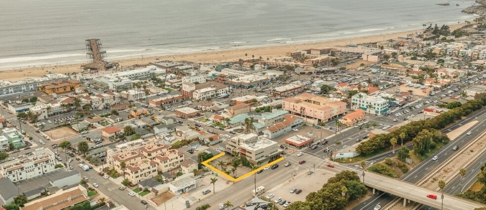 575 Price St, Pismo Beach, CA à vendre - Aérien - Image 2 de 3