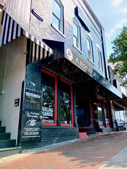 37 E Main St, Buford, GA à vendre - Photo du bâtiment - Image 3 de 20