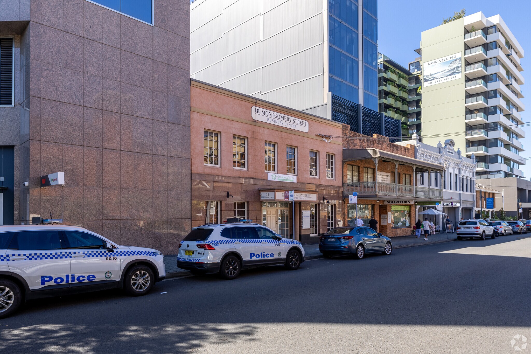 18 Montgomery St, Kogarah for lease Primary Photo- Image 1 of 10