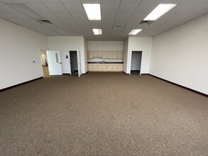 104 Investors Way, Camden, NC for lease Interior Photo- Image 2 of 2