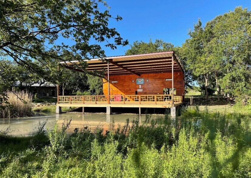 100 Mockingbird Hl, Leander, TX à vendre - Photo du bâtiment - Image 1 de 13