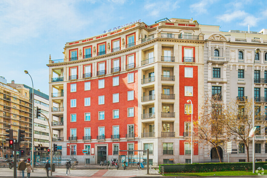 Paseo Castellana, 53, Madrid, Madrid à louer - Photo du bâtiment - Image 3 de 3