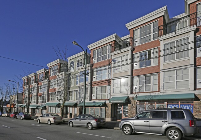 Plus de détails pour 2955-2969 Kingsway, Vancouver, BC - Commerce de détail à vendre