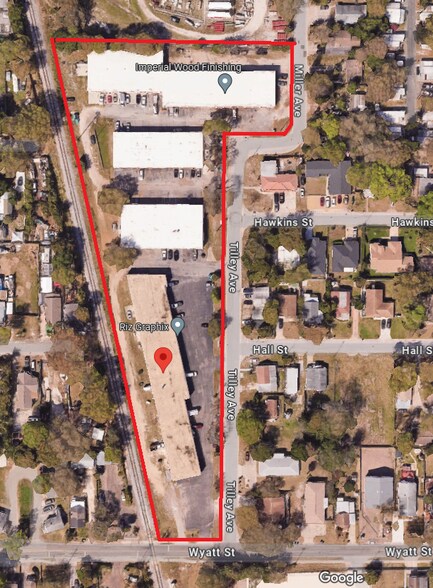 1660 Tilley Ave, Clearwater, FL à louer - Photo du bâtiment - Image 3 de 4