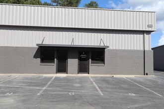 76 Bay Creek Rd, Loganville, GA for lease Interior Photo- Image 1 of 22