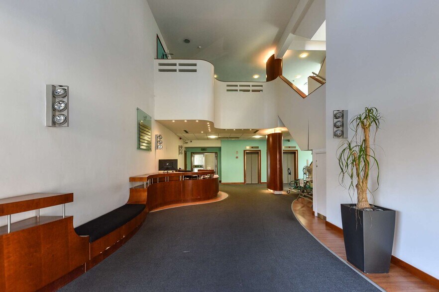 Marsh Ln, Southampton à vendre - Hall d’entrée - Image 3 de 3