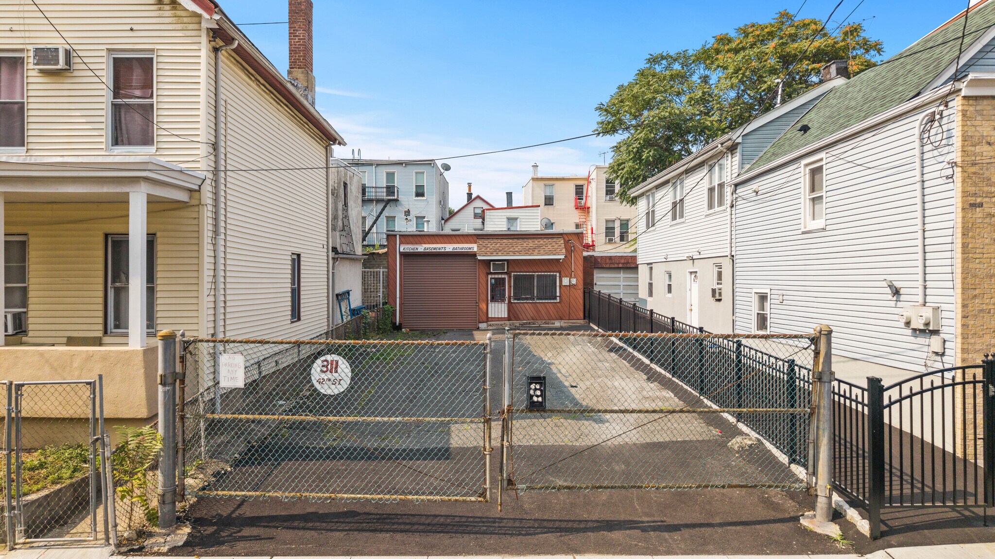 311 42nd St, Union City, NJ à vendre Photo du bâtiment- Image 1 de 18