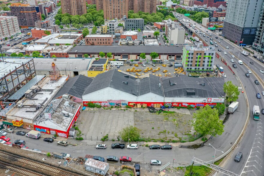 175 W Canal St, Bronx, NY à louer - Photo du bâtiment - Image 2 de 13