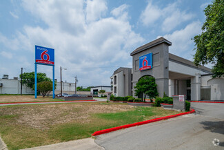 Plus de détails pour 11221 San Pedro Ave, San Antonio, TX - Services hôteliers à vendre