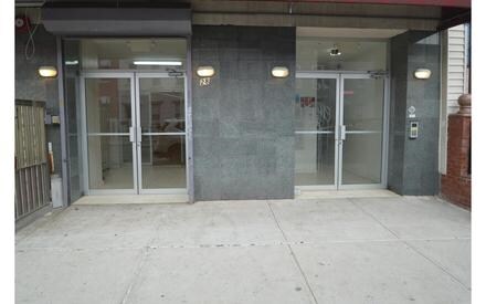 28 Melrose St, Brooklyn, NY à louer - Photo du bâtiment - Image 2 de 7