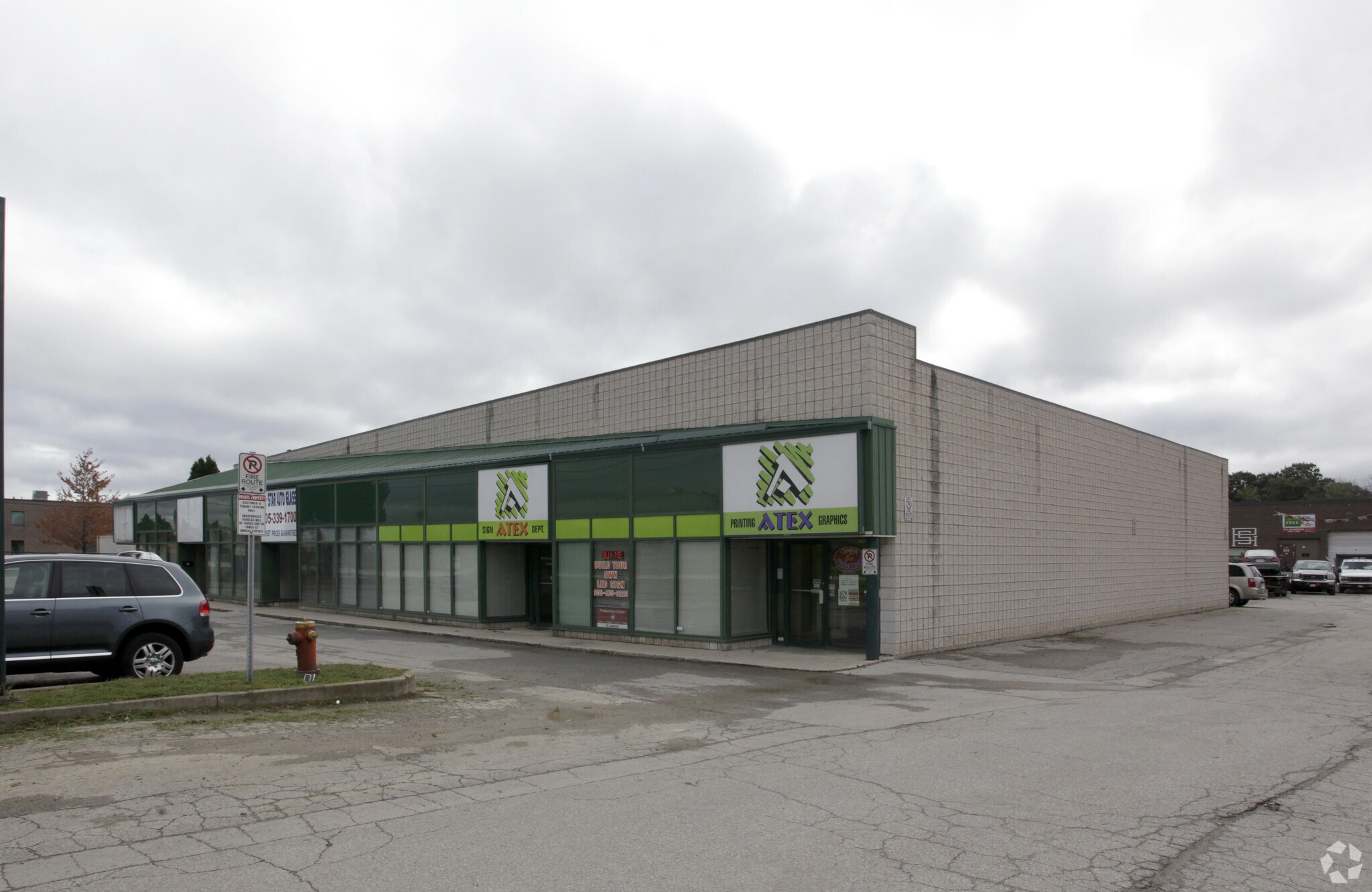 2070 Speers Rd, Oakville, ON à vendre Photo principale- Image 1 de 1