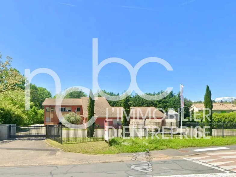 Office in Dommartin for sale - Building Photo - Image 1 of 2