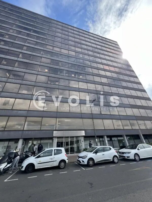 Office in Rosny-sous-Bois for lease Building Photo- Image 1 of 24
