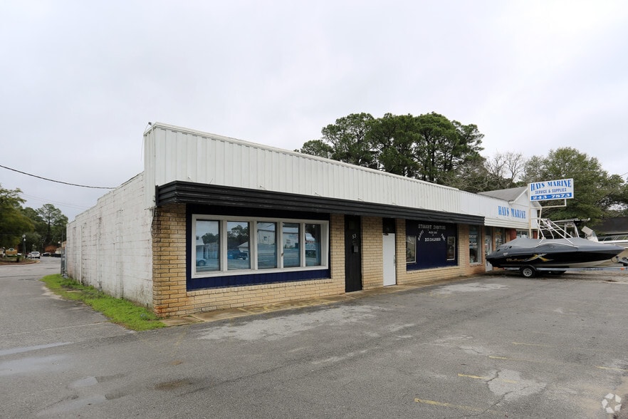 53-59 Beal Pky SE, Fort Walton Beach, FL for sale - Building Photo - Image 2 of 7