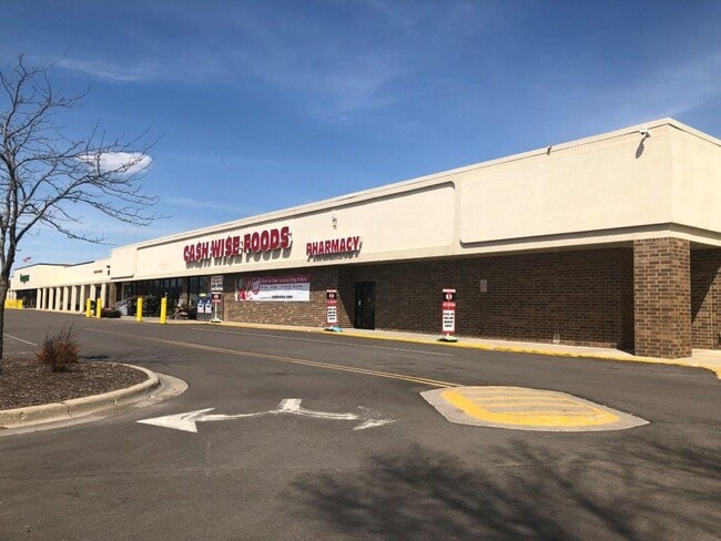 Plus de détails pour 1230 State St N, Waseca, MN - Commerce de détail à vendre