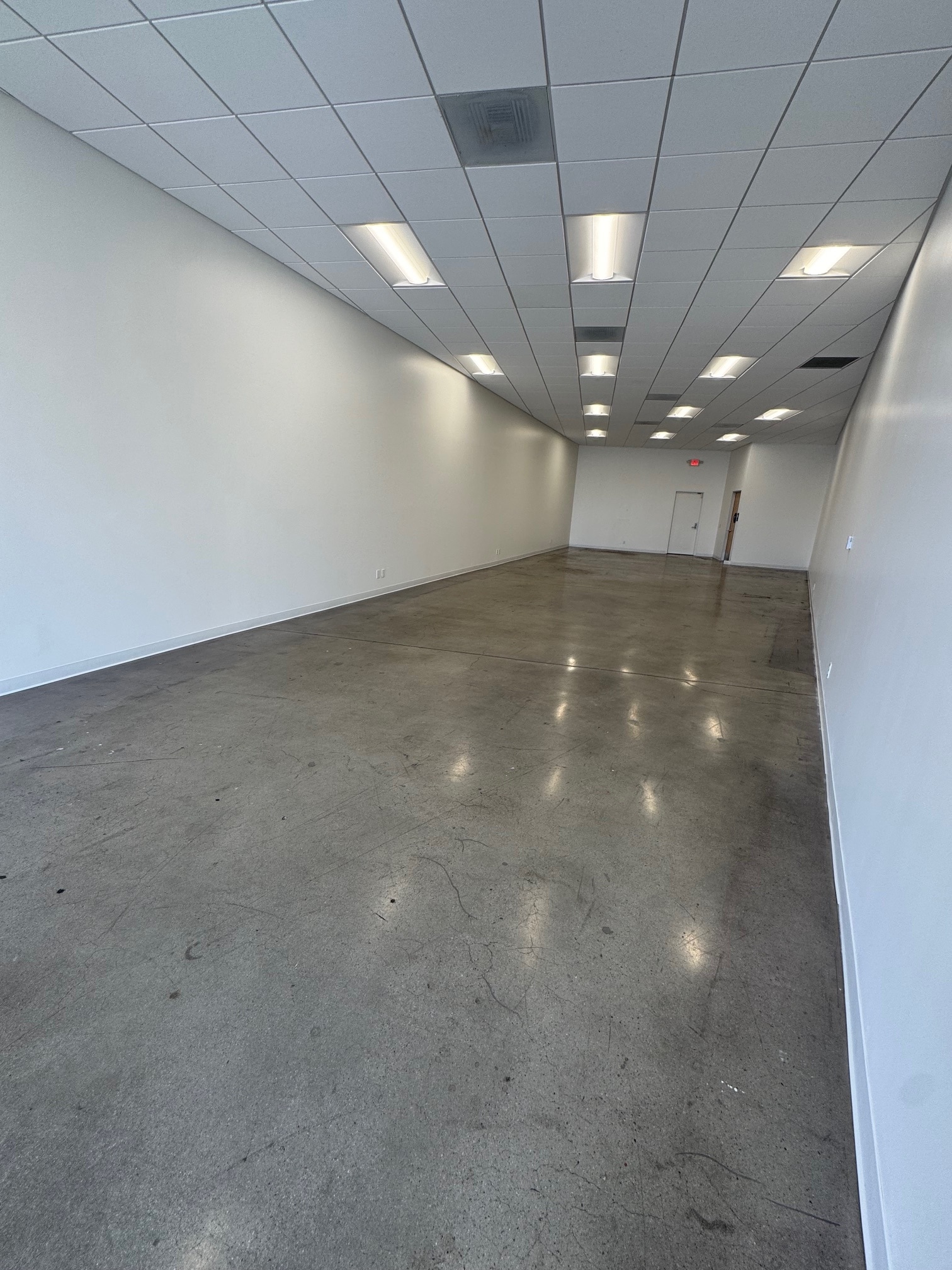 1200-1330 E Washington St, Colton, CA for lease Interior Photo- Image 1 of 5
