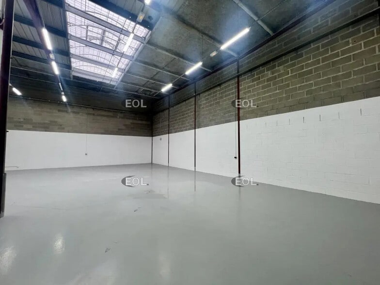 Flex dans Le Thillay à louer - Photo intérieure - Image 3 de 13