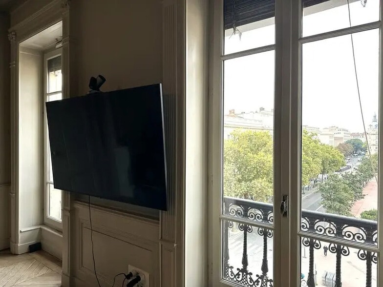 Bureau dans Lyon à louer - Photo intérieure - Image 2 de 11