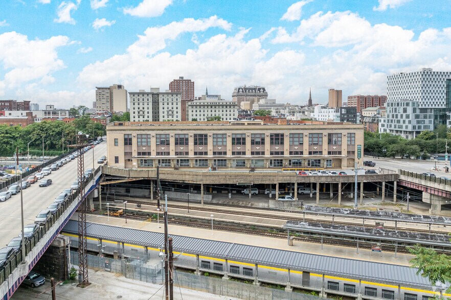 1501 Saint Paul St, Baltimore, MD à louer - Photo du bâtiment - Image 3 de 6