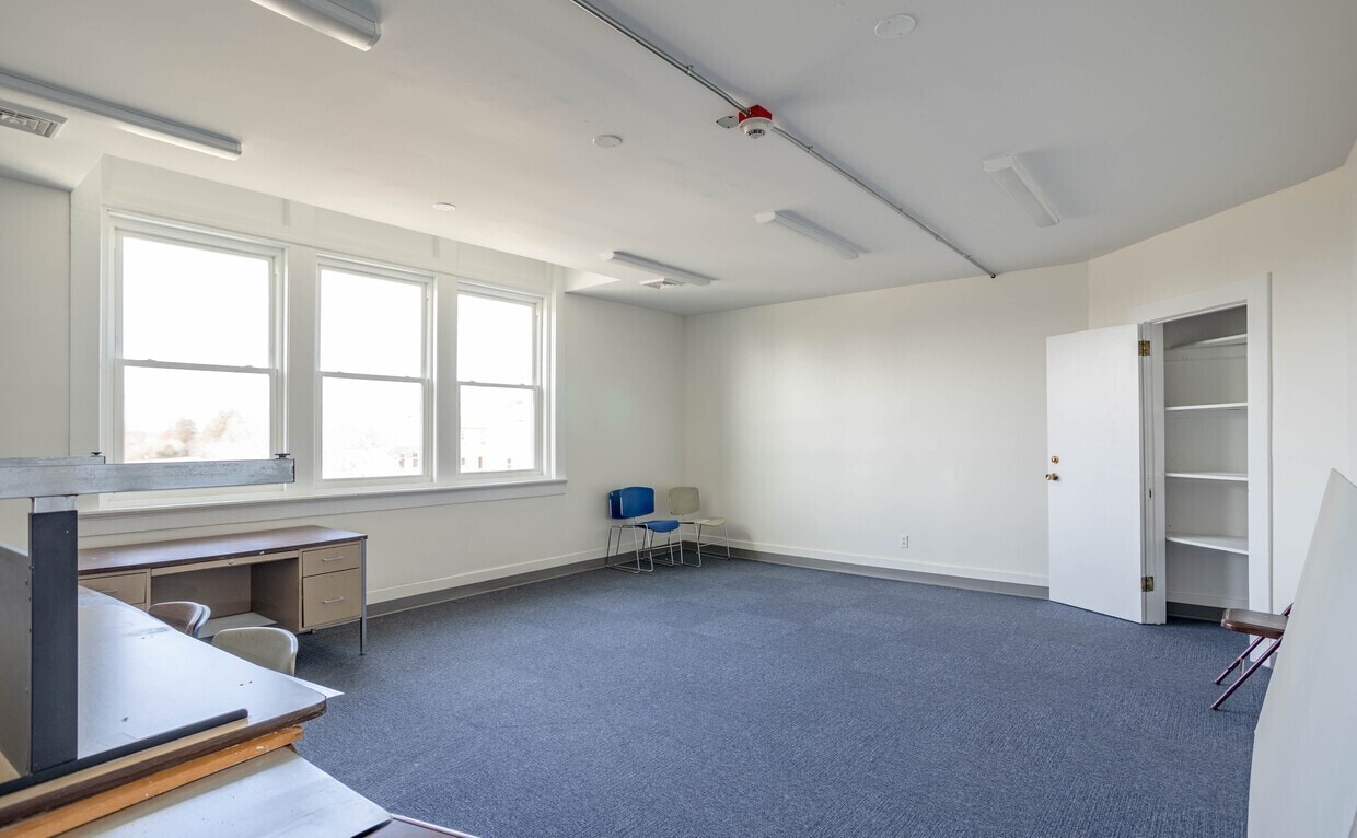 1835 E Landis Ave, Vineland, NJ for lease Interior Photo- Image 1 of 1