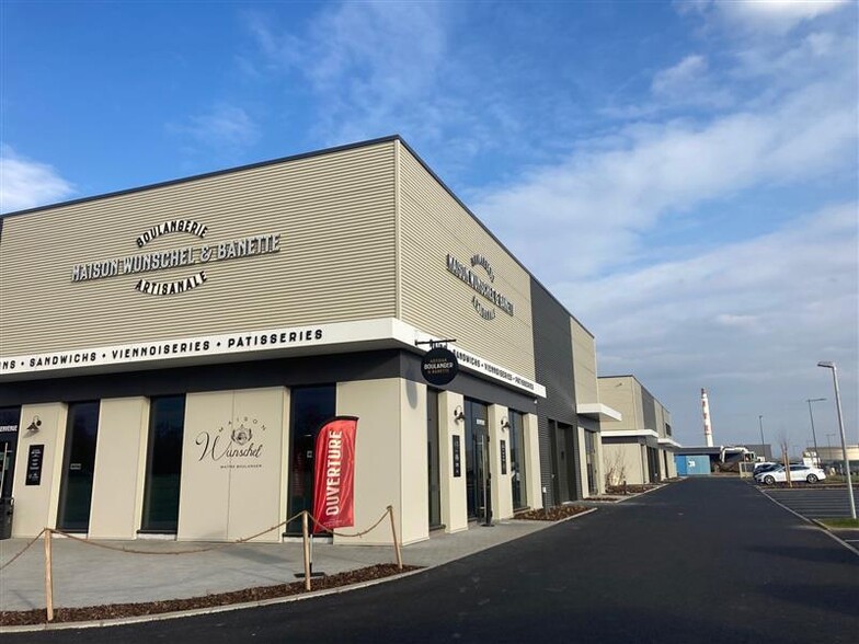 Flex in Reichstett for lease - Building Photo - Image 1 of 4