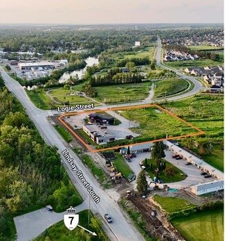 Plus de détails pour 344 Logie St, Lindsay, ON - Commerce de détail à louer