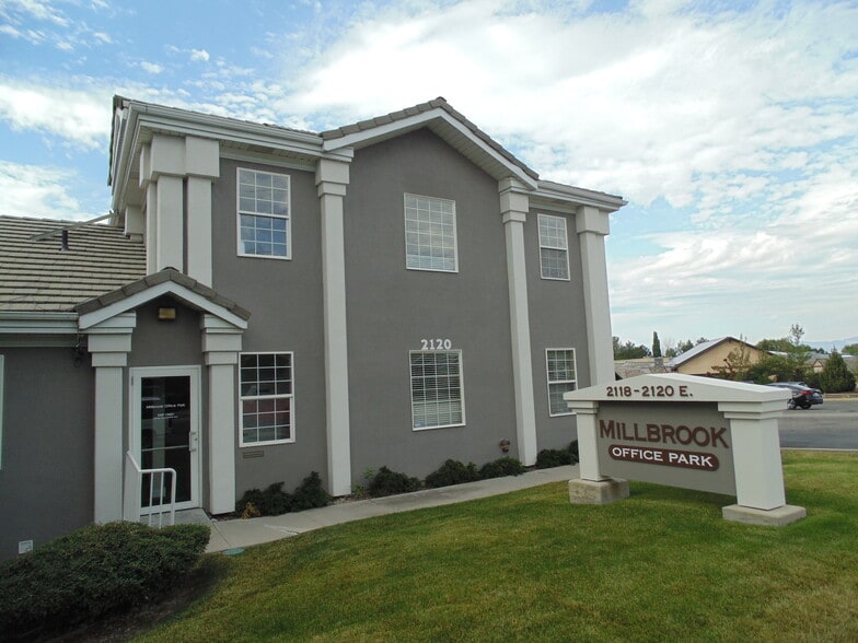 2120 E 3900 S, Salt Lake City, UT à vendre - Photo du bâtiment - Image 1 de 9