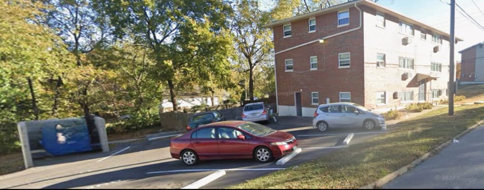 2610 W 42nd Ave, Kansas City, KS à vendre - Photo du bâtiment - Image 2 de 13