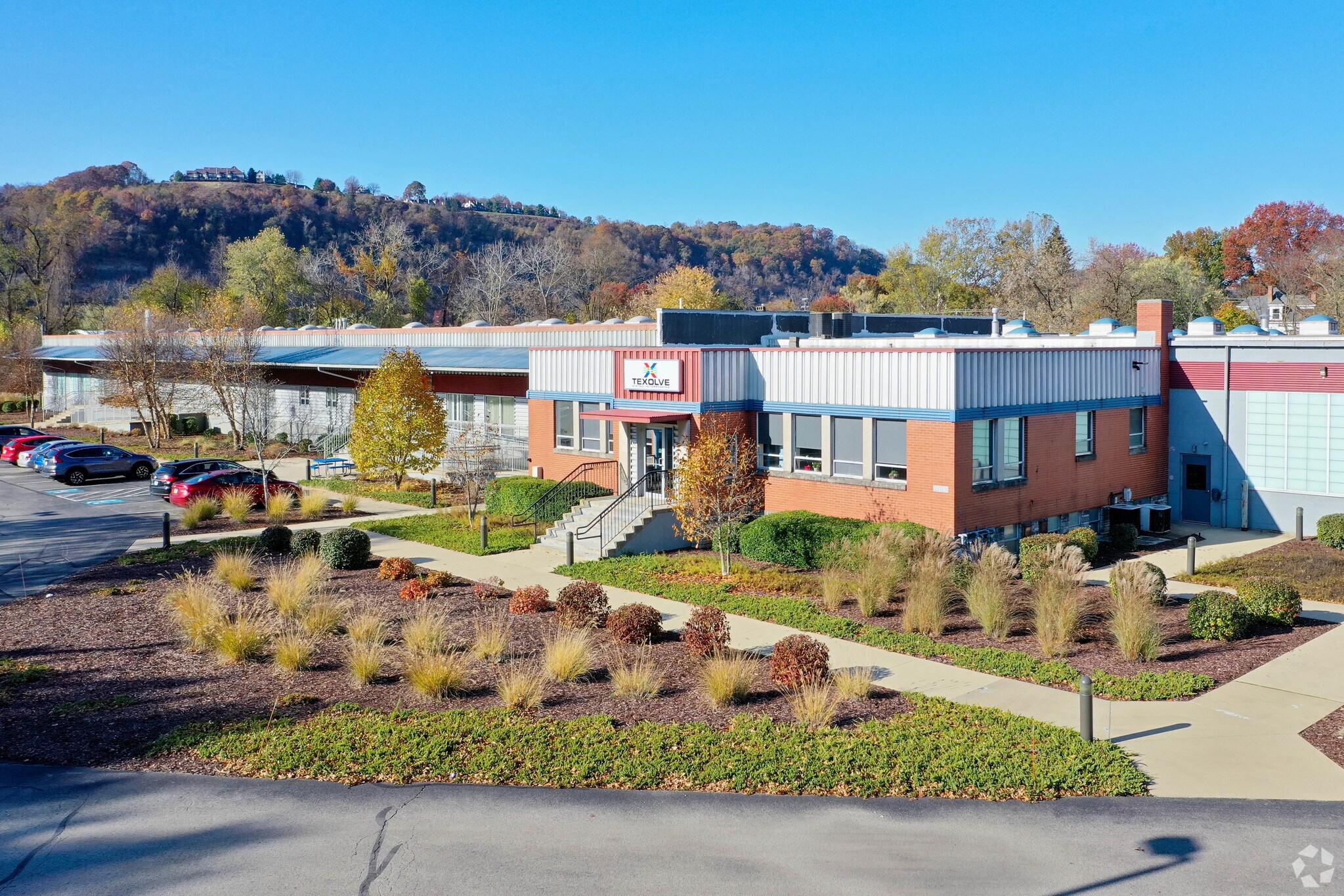 201 Ann St, Oakmont, PA à louer Photo du bâtiment- Image 1 de 6