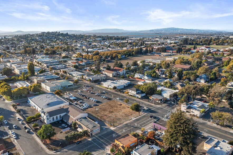 1131-1143 Tennessee St, Vallejo, CA à vendre - Photo du bâtiment - Image 3 de 20