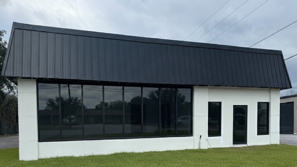 N 821 N. Hwy 17-92 Winter Springs, FL 32708, Longwood, FL à louer - Photo du bâtiment - Image 2 de 6