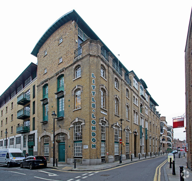 8 Mill St, London for lease - Building Photo - Image 2 of 4