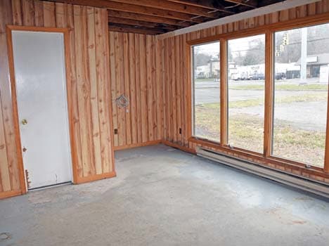 36 Lake Avenue Ext, Danbury, CT for sale - Interior Photo - Image 2 of 30