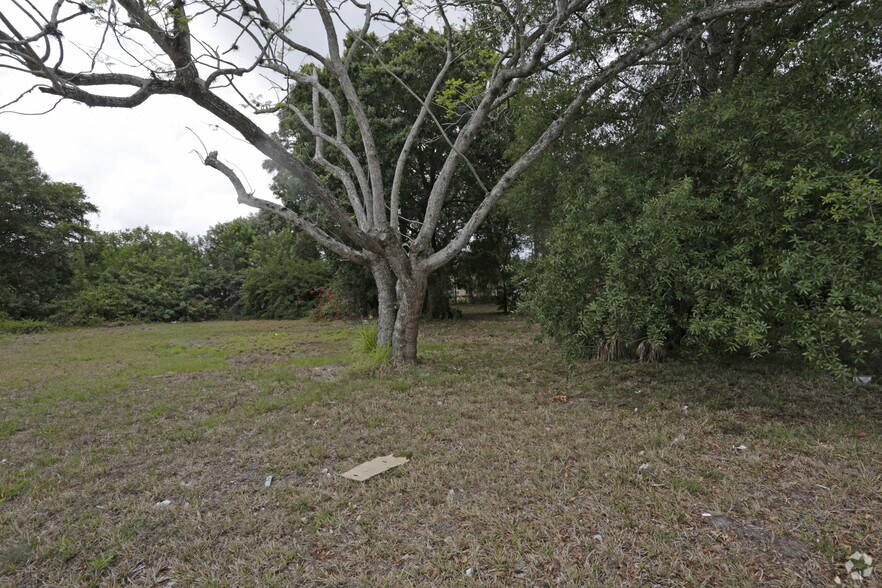 2428-2450 Fruitville Rd, Sarasota, FL à vendre - Photo principale - Image 1 de 3