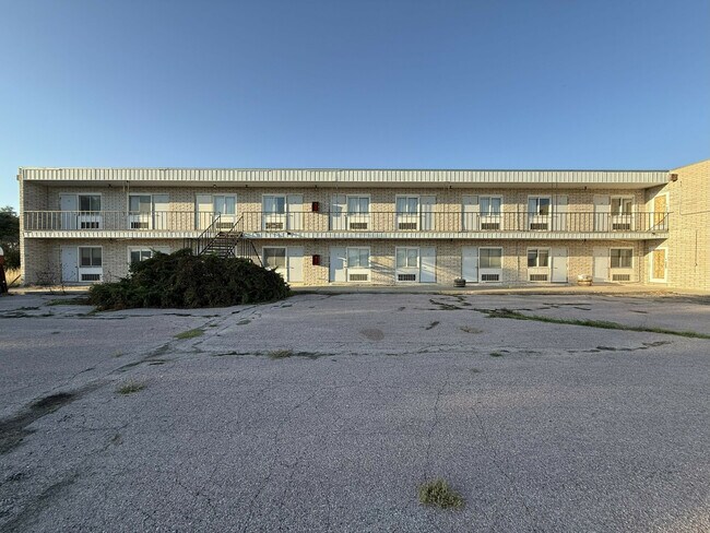 More details for 605 W US Highway 20, Gordon, NE - Hospitality for Sale