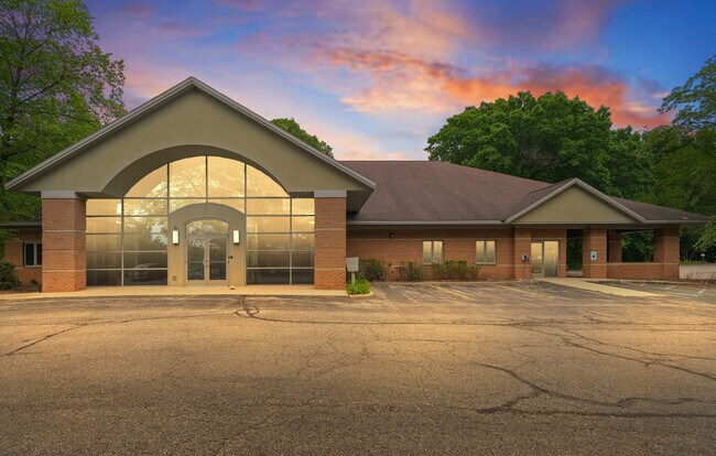 Plus de détails pour 1416 44th St SW, Wyoming, MI - Bureau à vendre