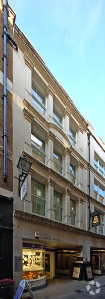 4-5 Bow Ln, Londres à louer - Photo du bâtiment - Image 3 de 6